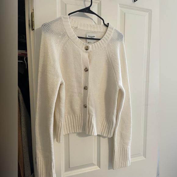 Abercrombie & Fitch Sweaters - Abercrombie & Fitch Cream Button-Up Cardigan